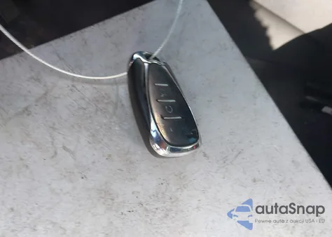 2018 Chevrolet Malibu Lt из США, поврежденный, VIN 1G1ZD5ST7JF240170